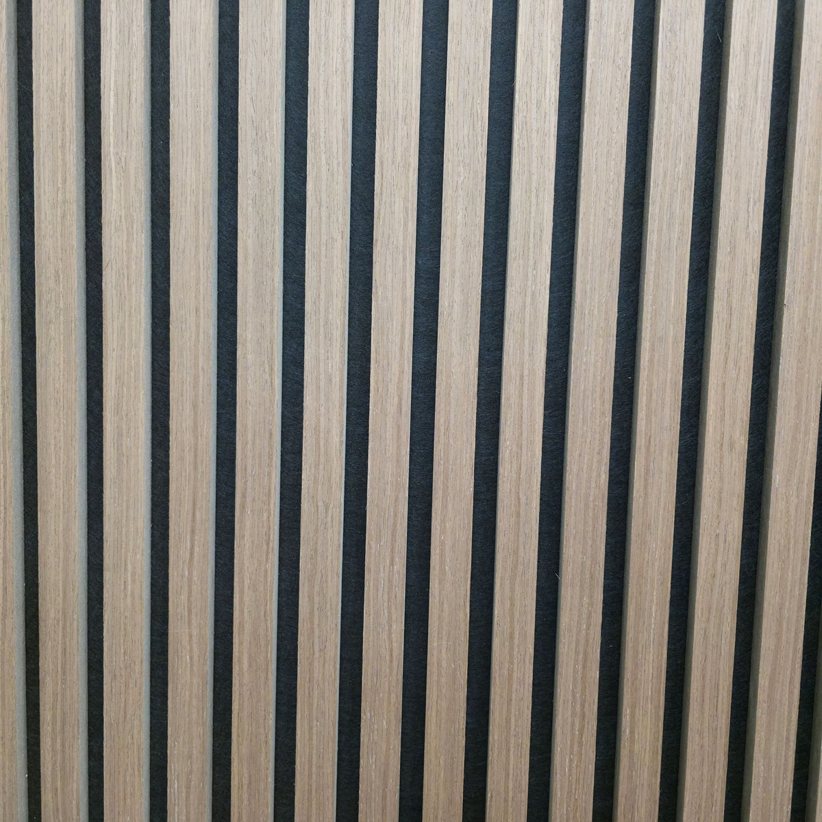 Pack of 4 Square Wood Acoustic Wall Panels 600mm x 600mm With 1x Free Adhesive
